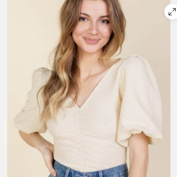 Free People Womens XS Cup Cake Top Blouse Ivory Puff Sleeves V Neck - Picture 2 of 14